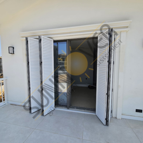  Kayar&Katlanır Güneş Kırıcı