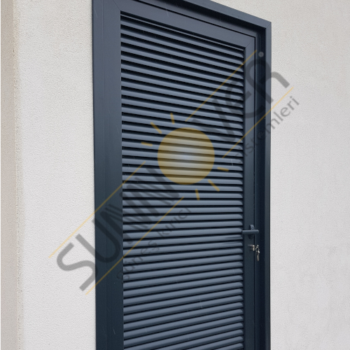  Açılır Güneş Kırıcı